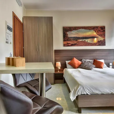 Central Suites St. Julian'S